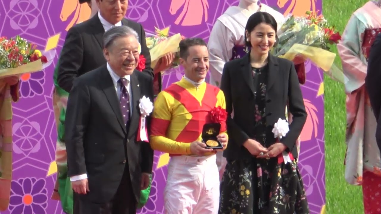 【天皇賞(春)2023】口取り～表彰式～Cルメール騎手勝利インタビュー 現地映像 ジャスティンパレス
