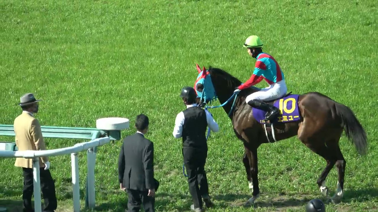 【桜花賞2023】 本馬場入場 現地映像 リバティアイランド