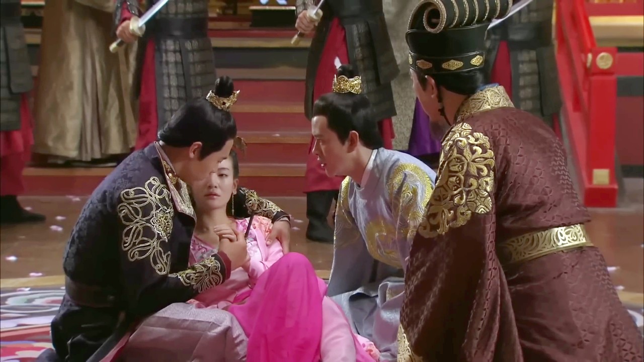 The princess was assassinated at the banquet and her life was in danger❤️華劇圈#RomanceWiththePrince