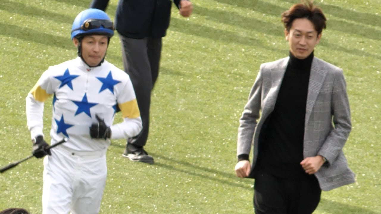 【武豊】パドックで和気藹々するレジェンド かつて騎乗したペプチドナイルの馬主にも笑顔で挨拶 フェブラリーＳ 2024 パドック