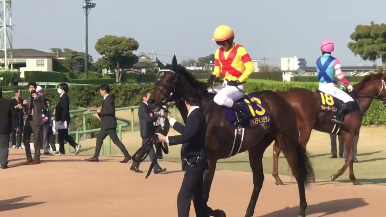 皐月賞レコード勝ちして装鞍所に帰還するジャスティンミラノと戸崎圭太騎手【皐月賞2024】