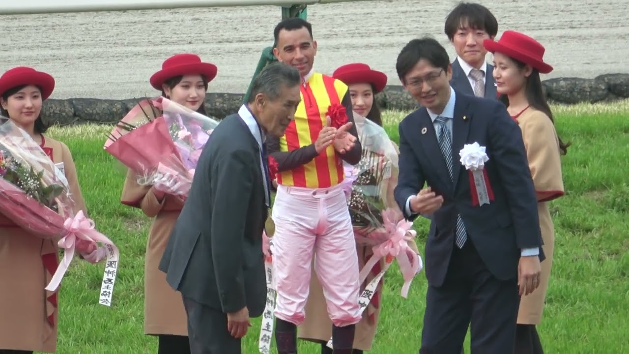 【桜花賞2024】口取り～表彰式～J.モレイラ騎手勝利インタビュー 現地映像 ステレンボッシュ