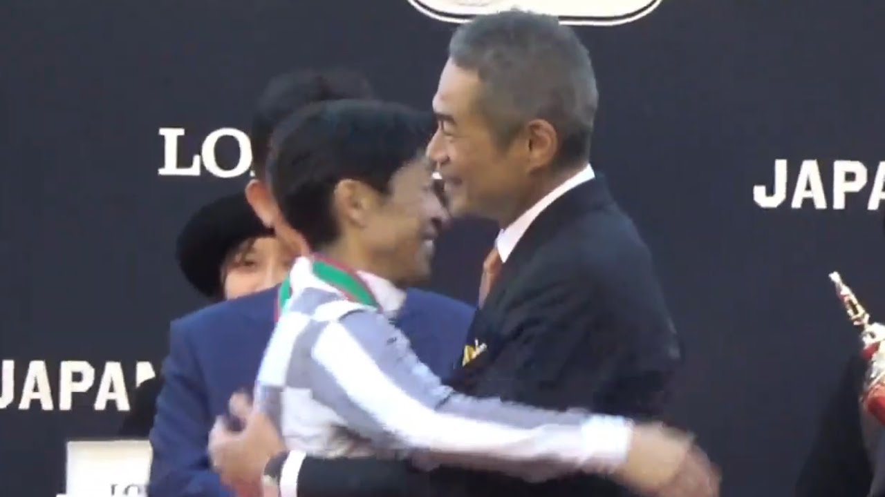 【イチロー氏が武豊騎手&前川助手と抱擁】ジャパンカップ　表彰式他　優勝馬ドウデュース号（武豊騎手）2024年11月24日（日）東京競馬場