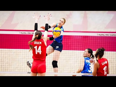 【世界バレー】佐藤淑乃、涙止まらず「皆に頼ってばかり」…日本女子４７年ぶり決勝ならず　３位決定戦に回る(Tokyo News 01)