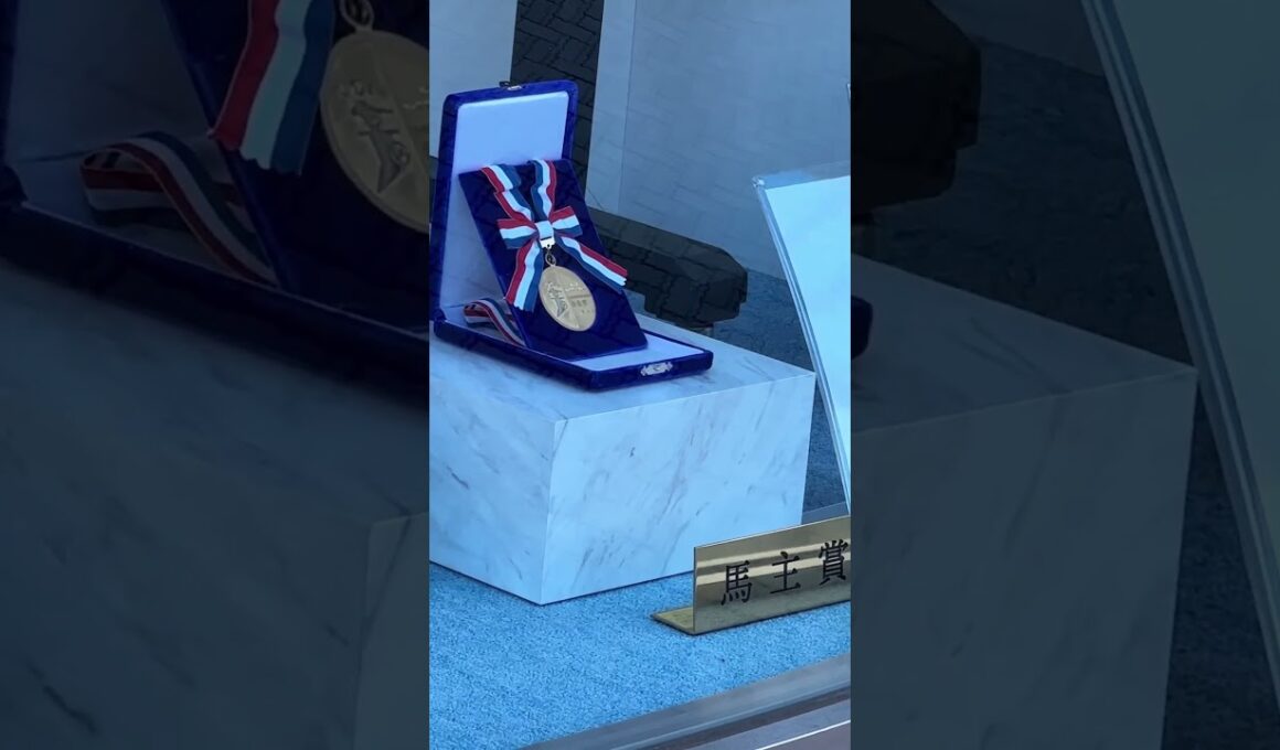 2024年ホープフルステークス優勝レイ #競馬 #horse