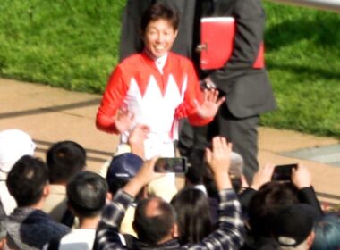 【青葉賞2026】日本ダービーの権利が取れて武豊スマイルが発動 口取り～表彰式 現地映像 ゴーイントゥスカイ