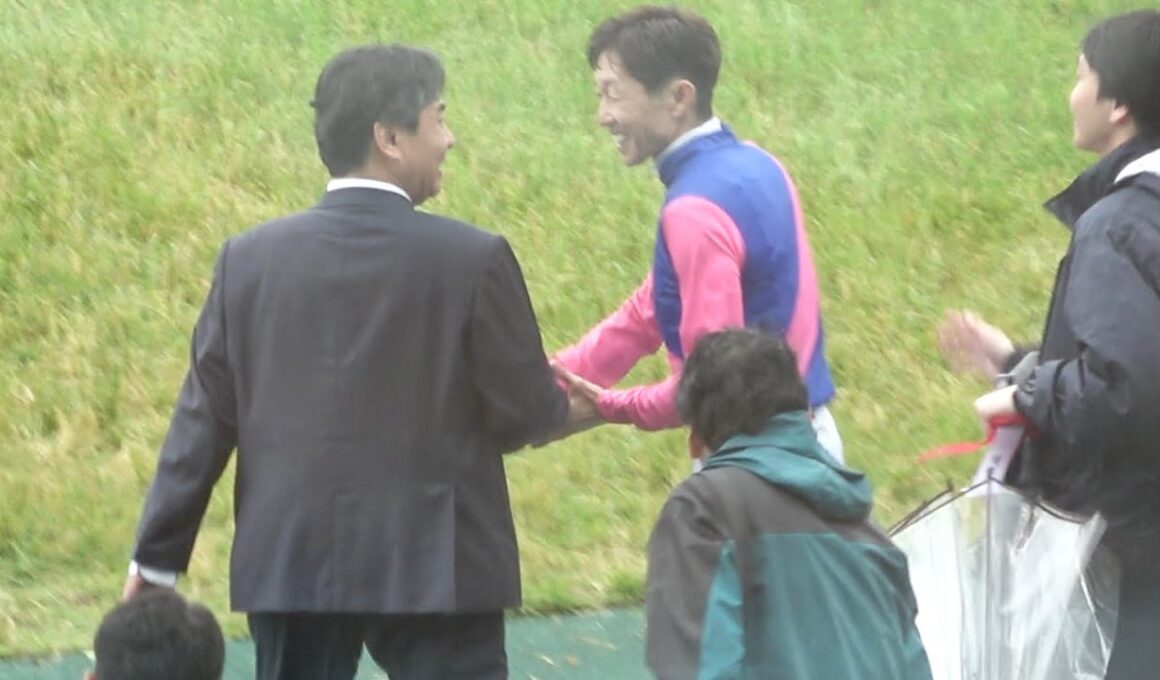 【口取り 表彰式 勝利騎手インタビュー】2026 G1 宝塚記念 メイショウタバル 武豊騎手  ポンポンが2つに進化！【プレゼンターは福士蒼汰さん 阪神競馬場】